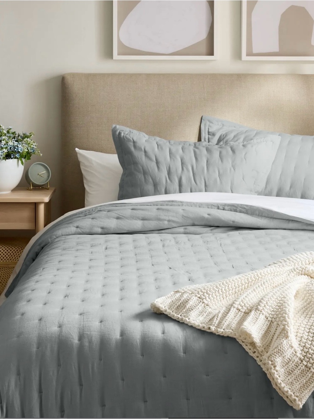Quince European Linen Dream Quilt - King/Cali King - Mist - Picture 4 of 6